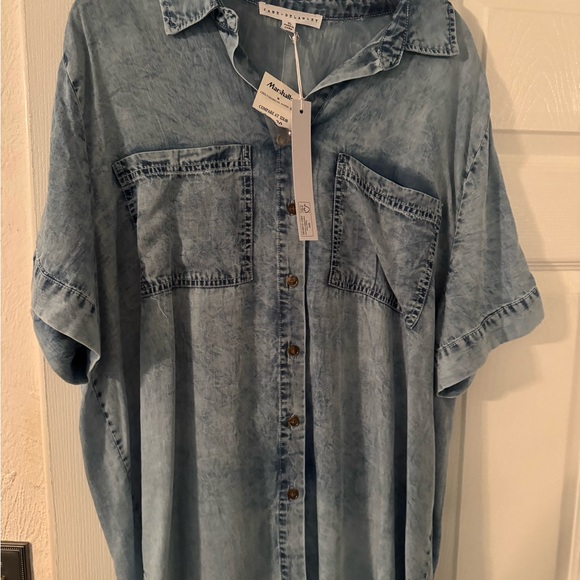Jane and Delancey Tops - Blue Denim Colored Jane+ Delancey Button-Up Shirt XL Women